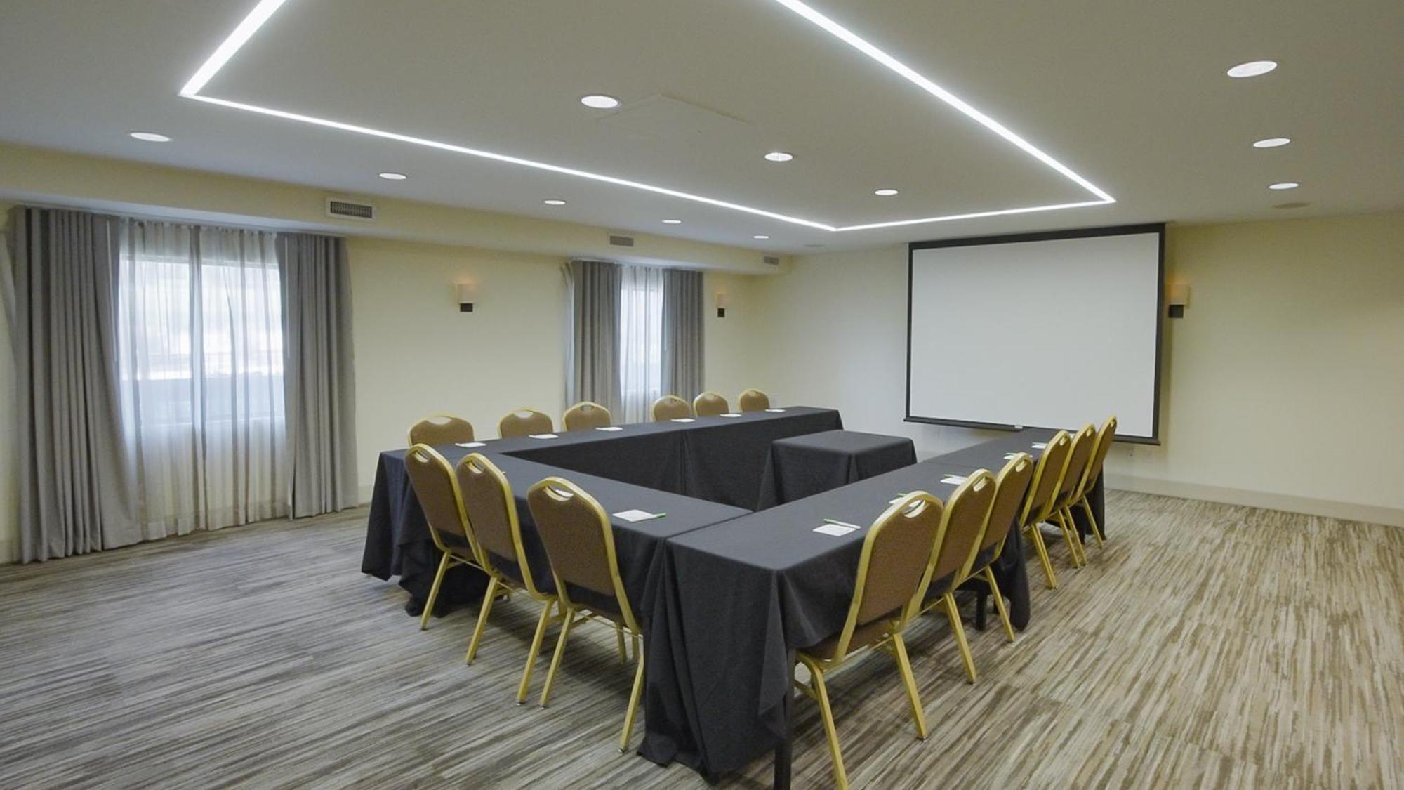 Holiday Inn Irving Las Colinas By Ihg Экстерьер фото