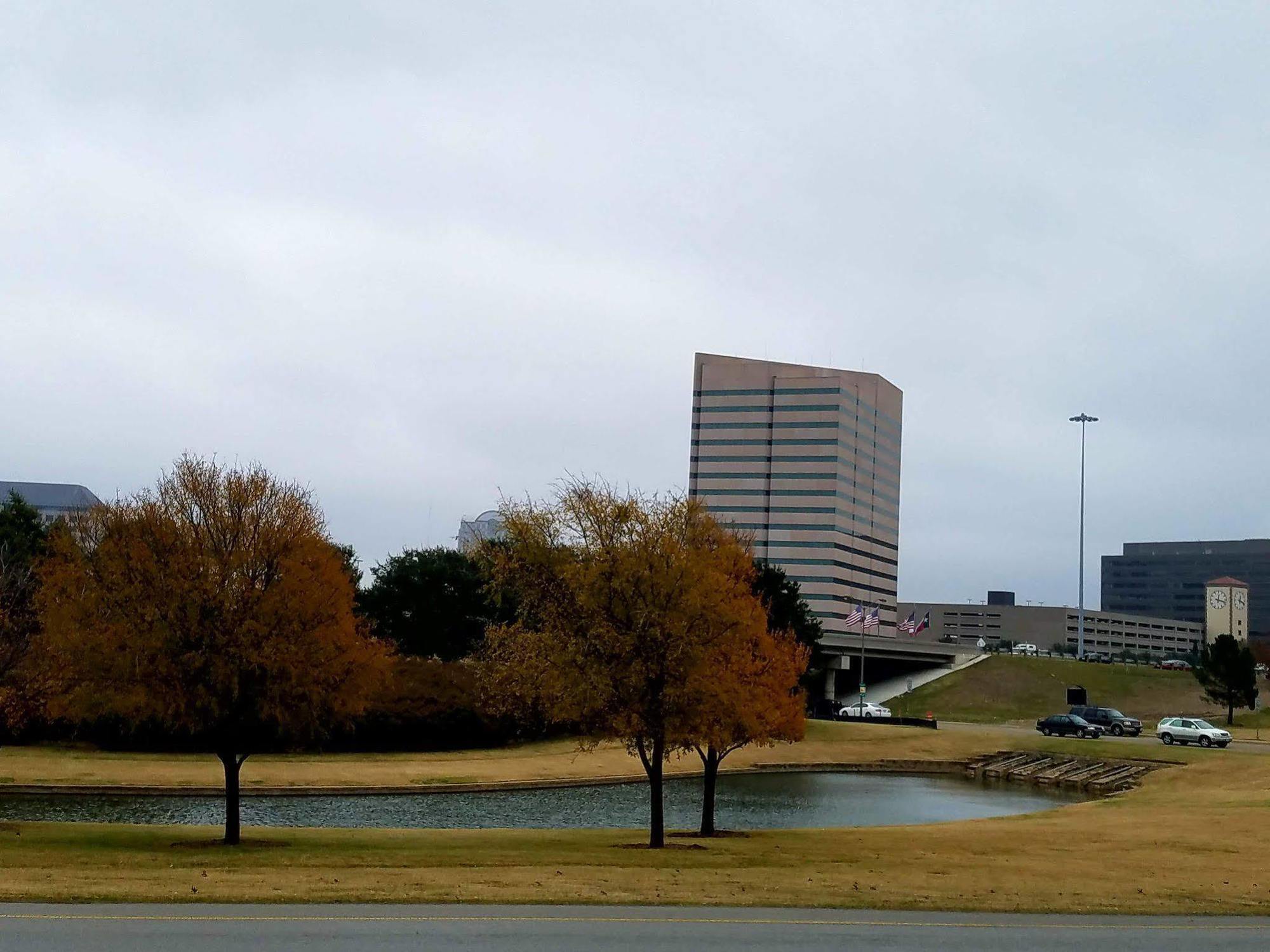 Holiday Inn Irving Las Colinas By Ihg Экстерьер фото